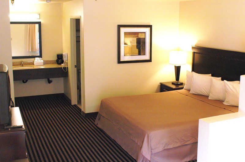 Best Western Marina State Beach Camera foto